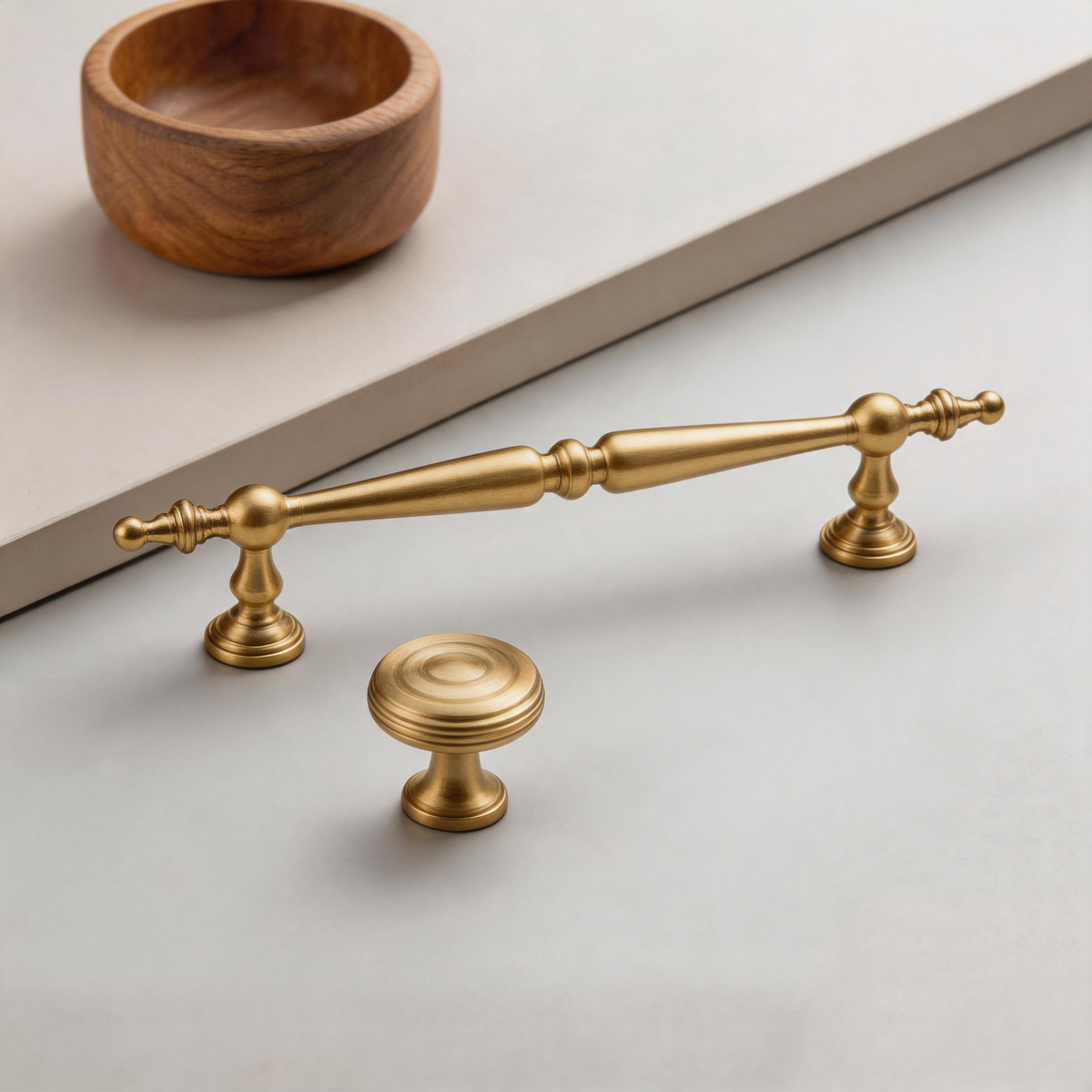Traditional Brass Spindle Handles & Round Knobs