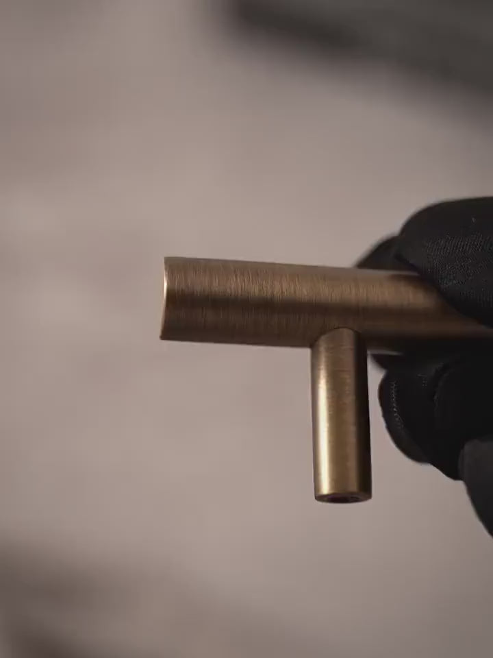 Minimalist Brass Round Bar Cabinet Pulls